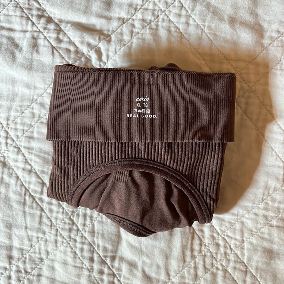 Aerie Sport Bra - Picture 1 of 3